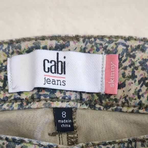Cabi Chic Floral Print skinny jeans size 8 - Picture 2 of 4